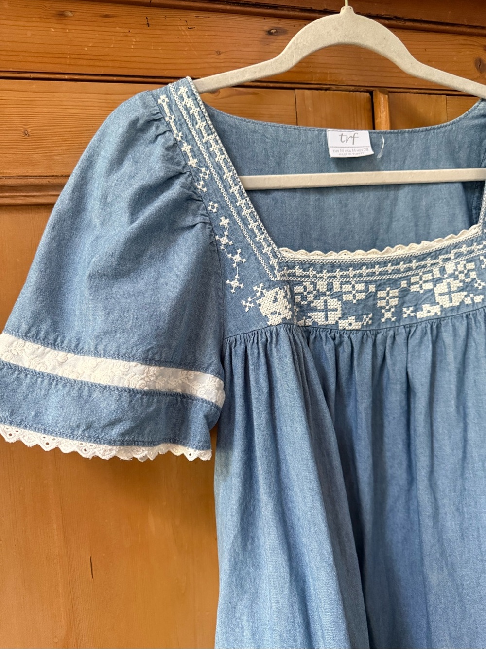 Vintage Zara TRF bohemian baby doll mini dress with embroidery and sleeves - Picture 4 of 6